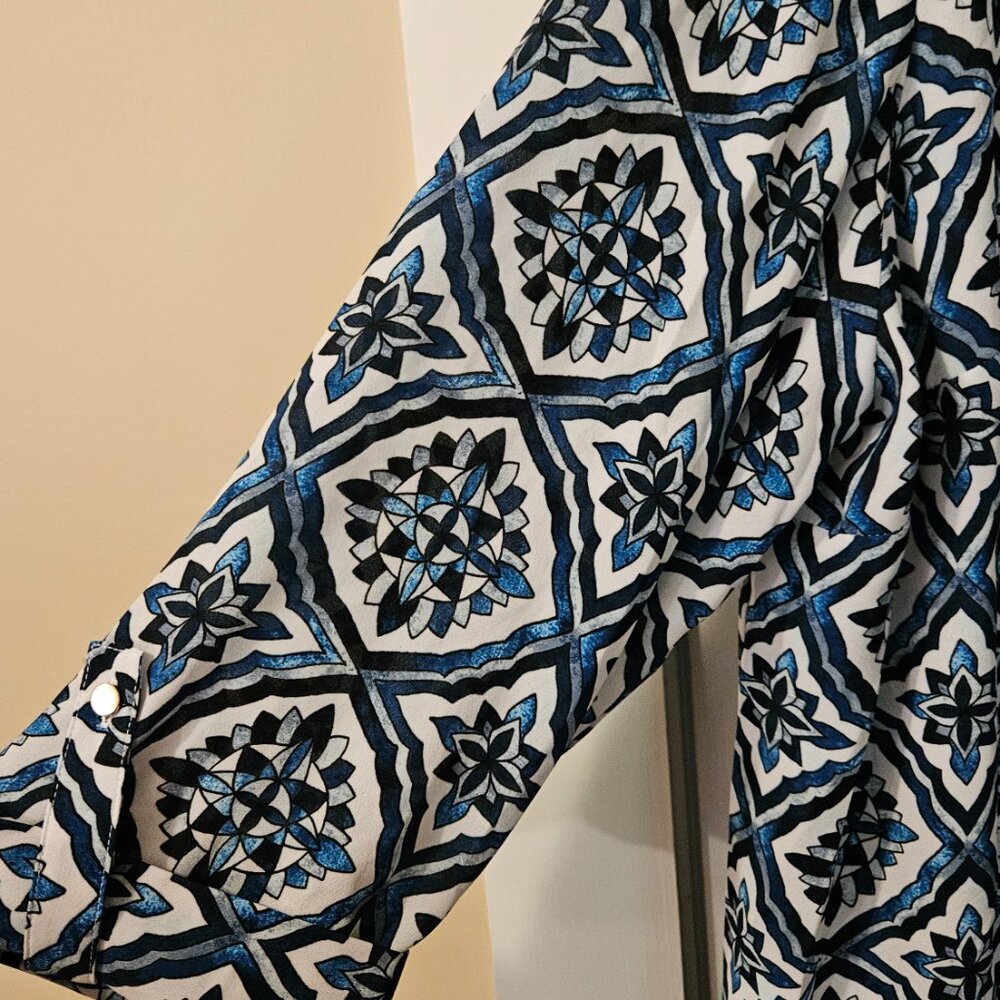 JM Collection 2X Myra Medallion 3/4 Sleeve Top Artisan Blue Combo EUC - Picture 5 of 9